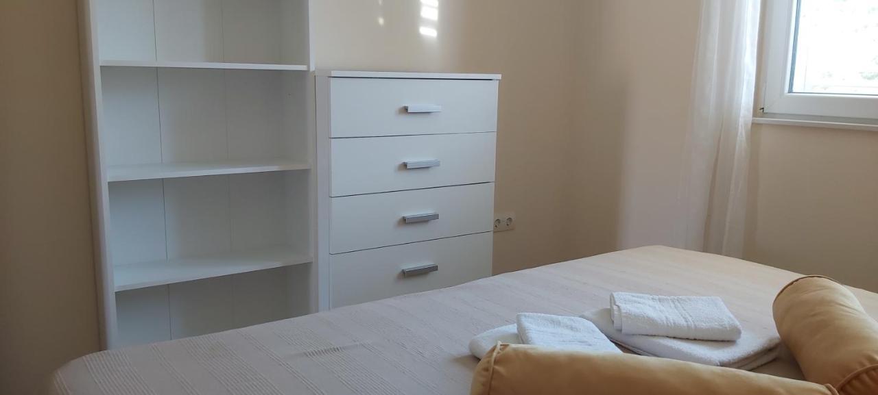 Apartment Anamaria Sibenik Bagian luar foto