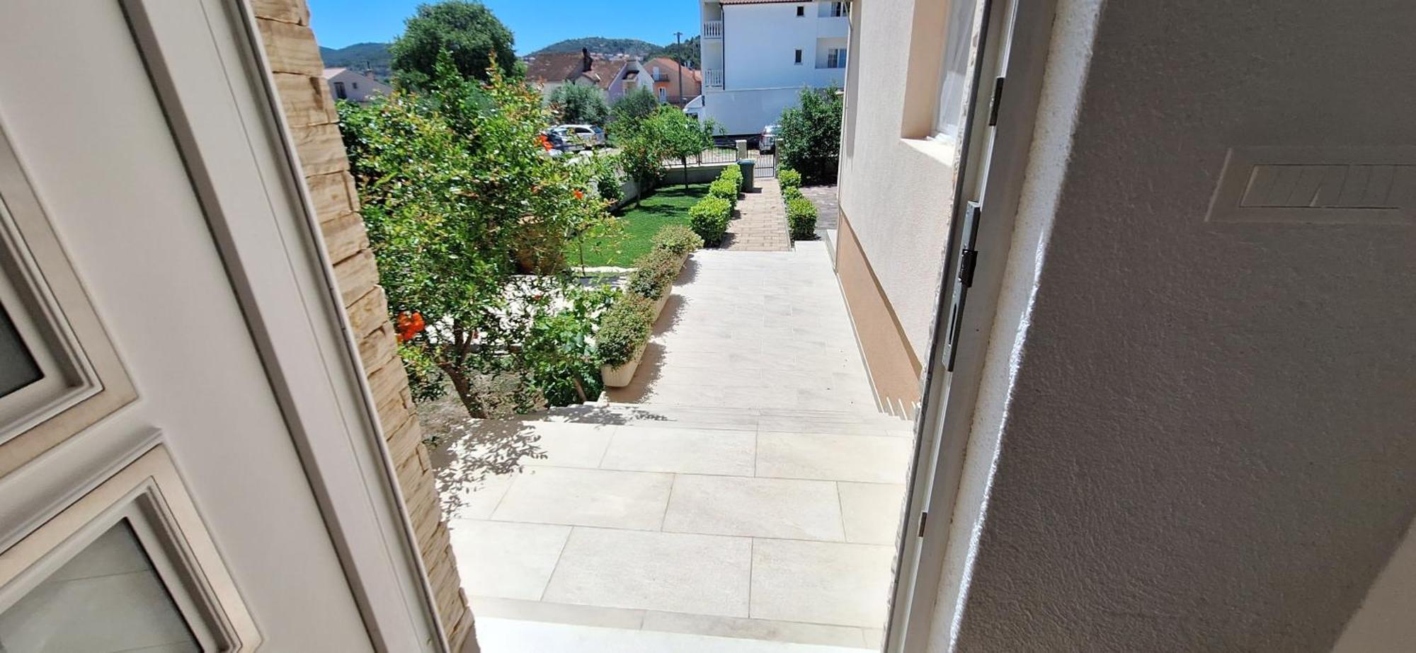 Apartment Anamaria Sibenik Bagian luar foto
